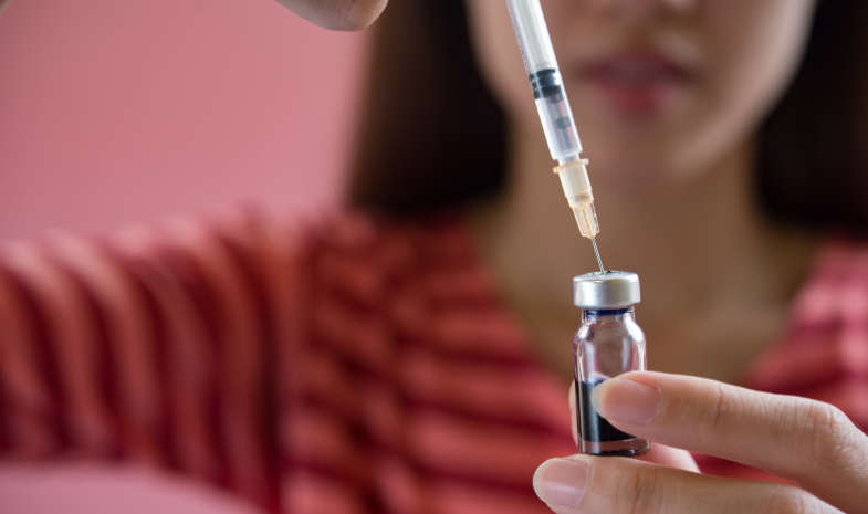 Administración de insulina con jeringa en Diabetes Gestacional